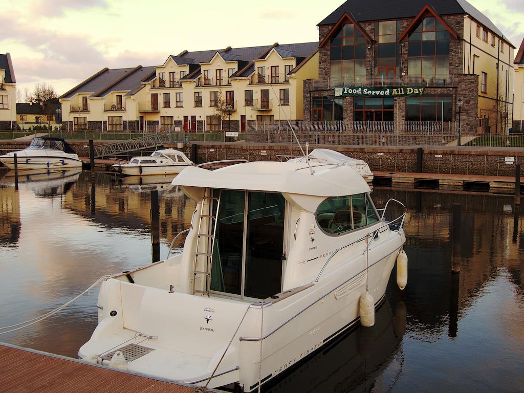 Leitrim Marina Hotel Carrick on Shannon Extérieur photo